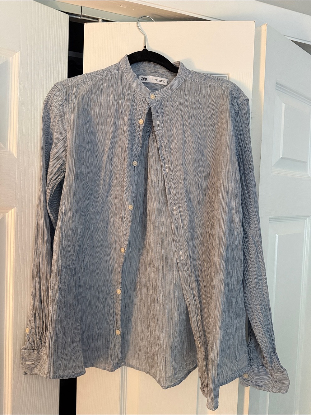 Zara Mens Band-Collar Blue/White Button Up, Size Small